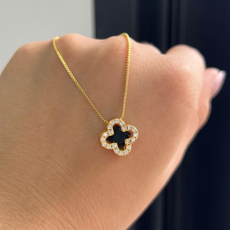 Conjunto Colar + Brinco Trevo Cravejado Banho Ouro 18k/Prata 925