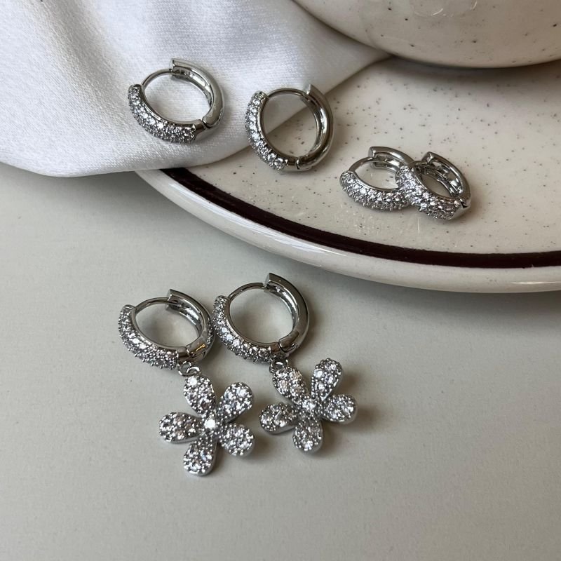 Kit de Brinco Biju Fina Dourado/Ródio