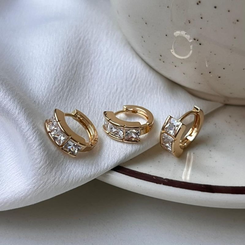 Kit de Brinco Biju Fina Dourado/Ródio