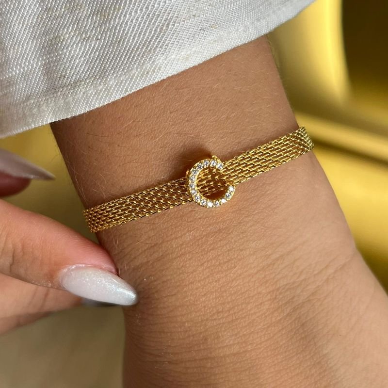 Pulseira Esteira c/ Inicial Banho Ouro 18k