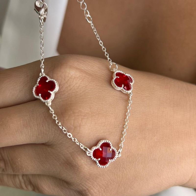 Pulseira Trevo Cristal Vermelho Banho Ouro 18k/Prata 925