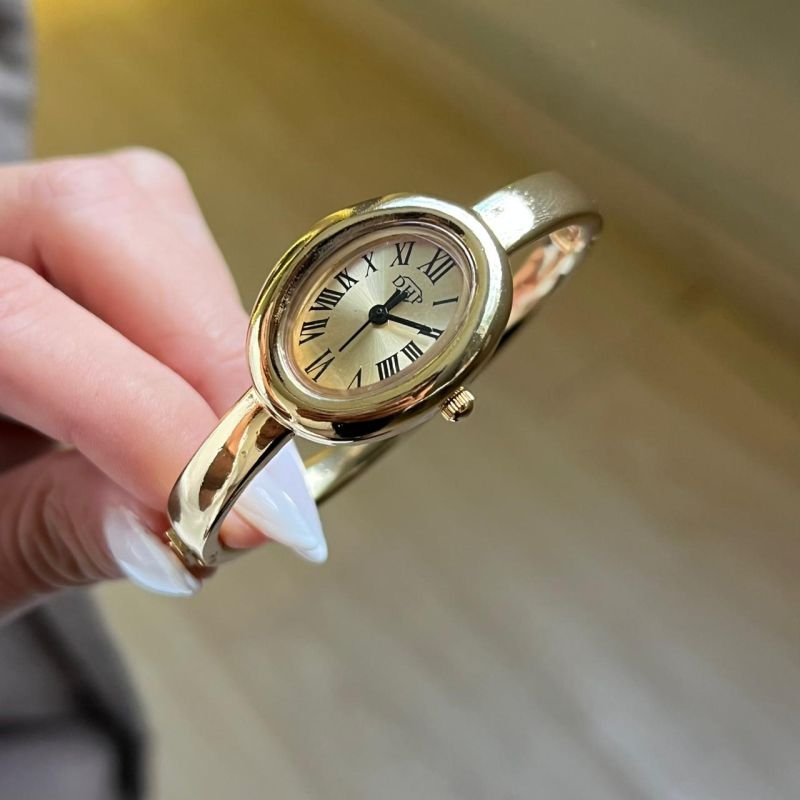Relógio Bracelete Inspiração Alta Joalheria / Aço Inoxidável