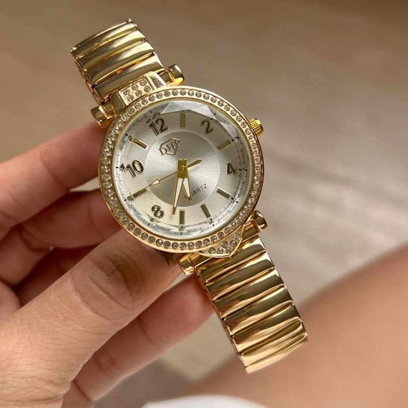 Relógio Feminino Pulseira Elástica Dourado c/ Fundo Branco Linha Premium