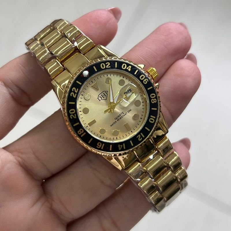 Relógio Feminino Aço Inoxidável C/ Calendário Dourado Fundo Dourado