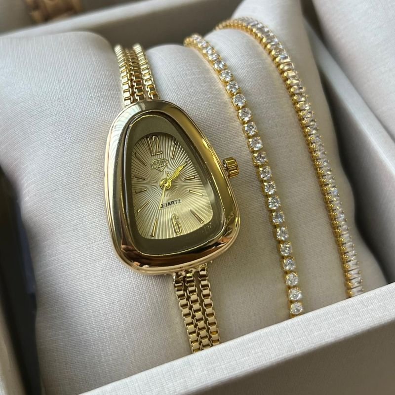 Relógio Gota Fundo Dourado Linha Premium